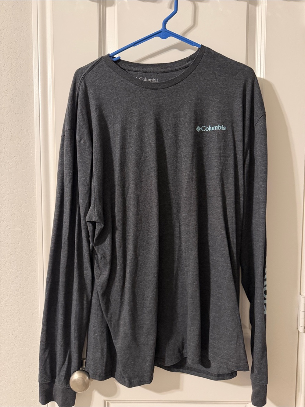 Columbia Men's Long Sleeve Crew Tee - Dark Charcoal with Light Blue Logo